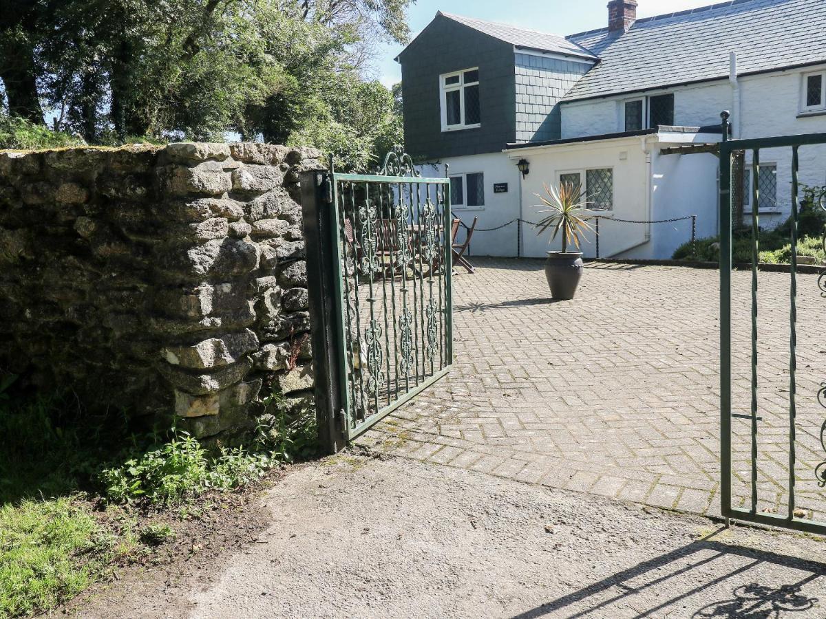 Sarah'S Cottage Camelford Exterior photo